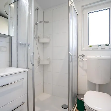 Casa Del Sol - Sauna Kostenlos - 1 Kleiner Hund Willkommen - Umzaeunter Garten * שרבאוץ