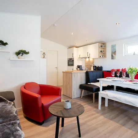 Casa Del Sol - Sauna Kostenlos - 1 Kleiner Hund Willkommen - Umzaeunter Garten שרבאוץ